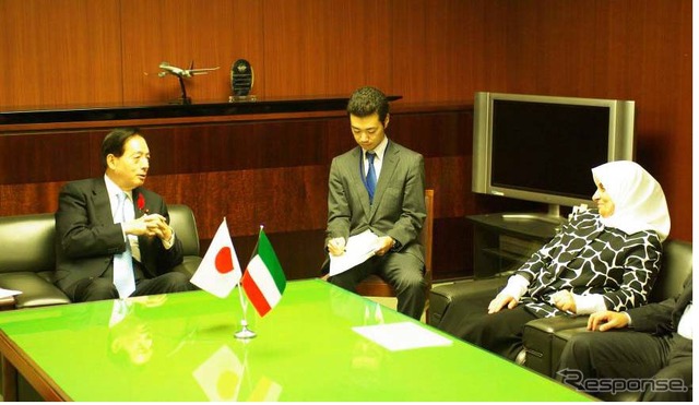 太田国土交通大臣、クウェートのサビーフ計画開発担当大臣と会談