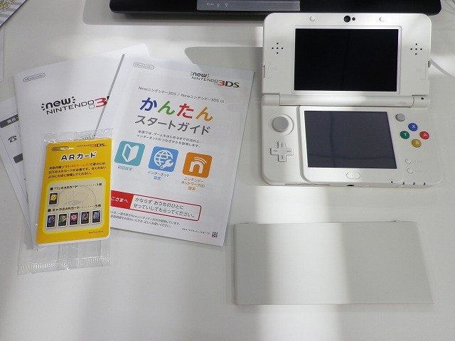 New 3DSを開封!カバーなど周辺機器の使い心地をレポート
