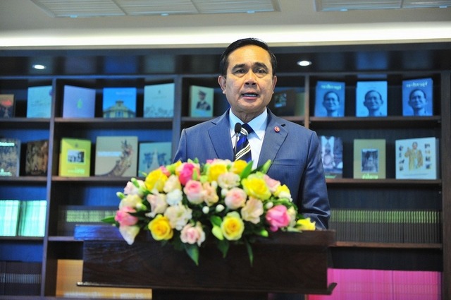 プラユット首相