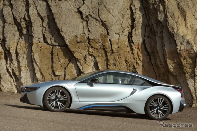 BMW i8