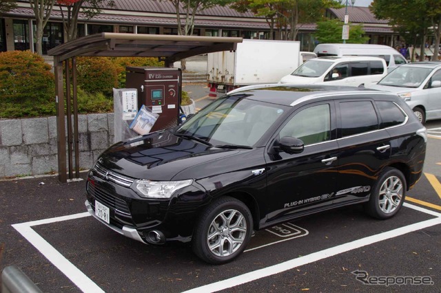 三菱 アウトランダーPHEV 1泊2日無料体験…どこまで節約できる？