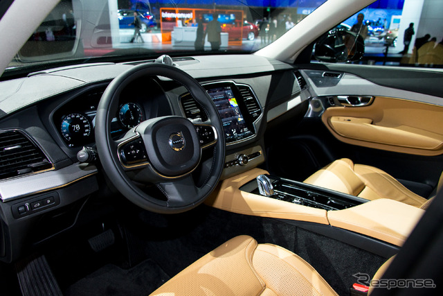 ボルボ XC90(パリモーターショー14)