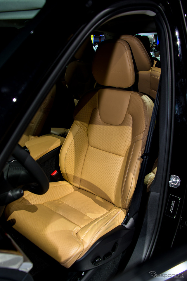 ボルボ XC90(パリモーターショー14)