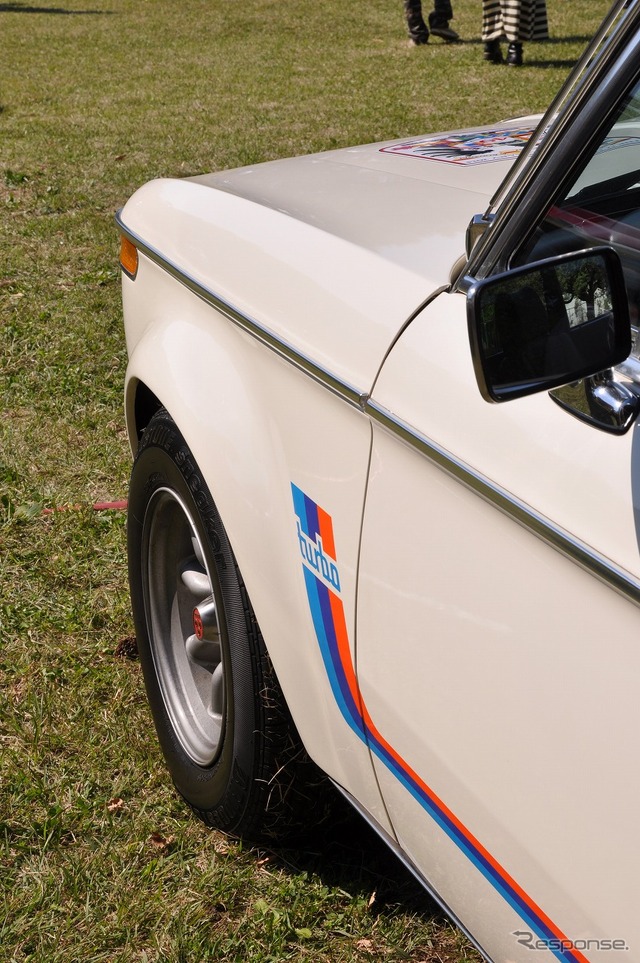 1974年 BMW 2002ターボ