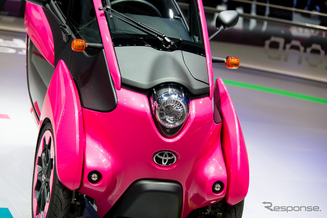トヨタ i-Road(パリモーターショー14)
