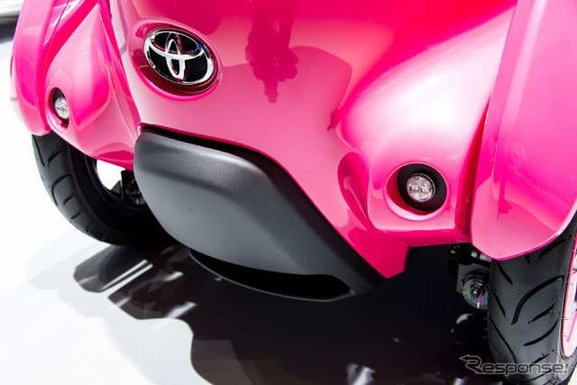 トヨタ i-Road(パリモーターショー14)