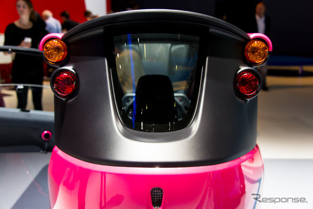 トヨタ i-Road(パリモーターショー14)