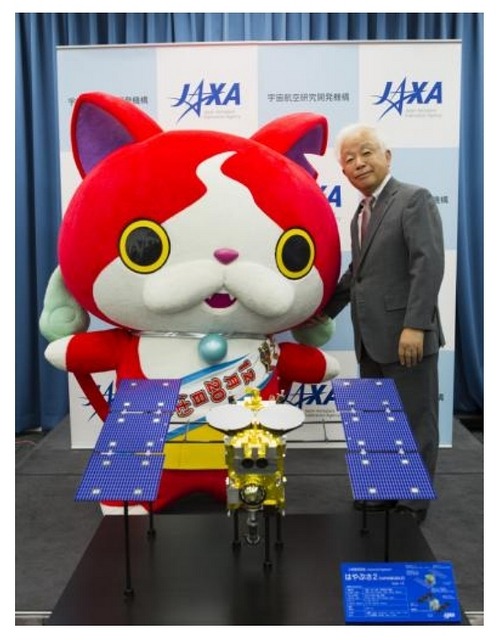 JAXA奥村直樹理事長を表敬訪問したジバニャン（C）「はやぶさ2」応援キャンペーン実行委員会（C）LMYWP2014