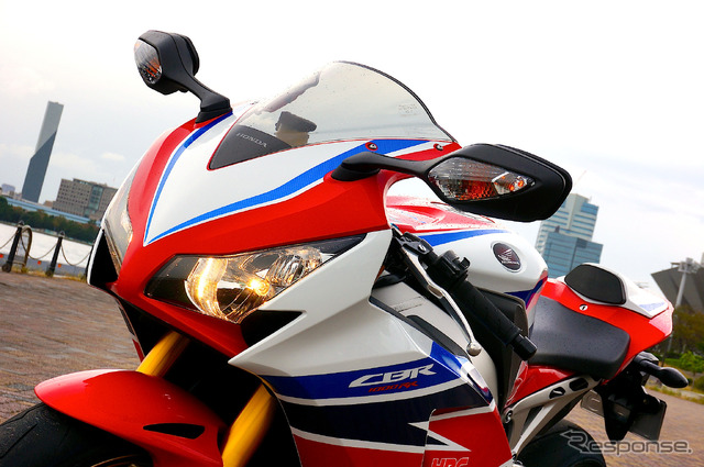 ホンダ CBR1000RR SP