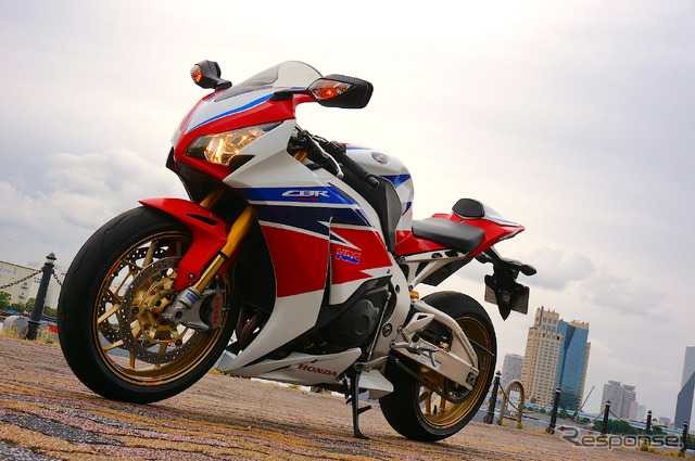 ホンダ CBR1000RR SP