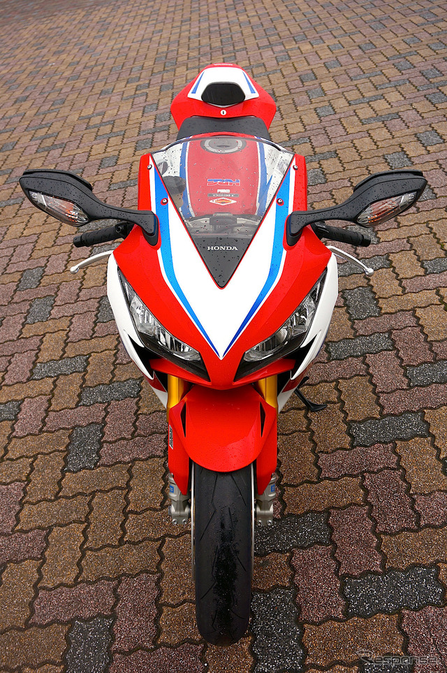 ホンダ CBR1000RR SP