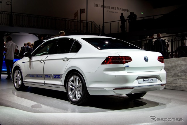 VW パサート GTE(パリモーターショー14)