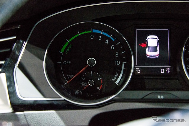VW パサート GTE(パリモーターショー14)