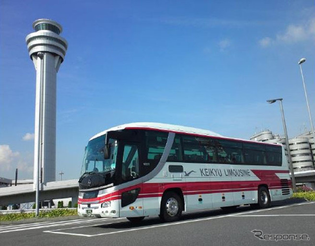 羽田空港に向かう空港リムジンバス