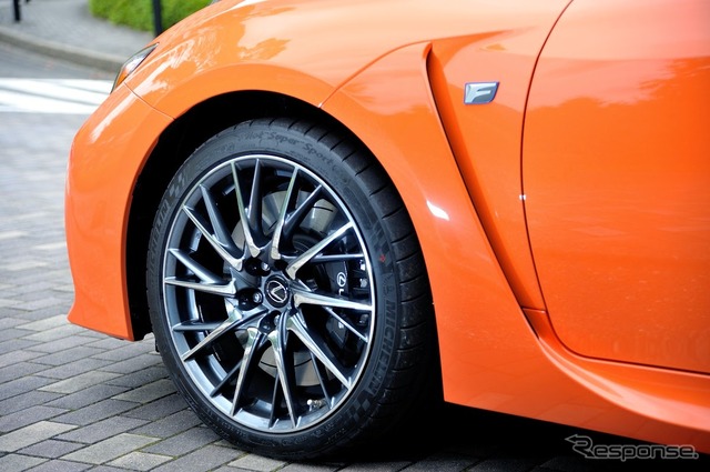 レクサス RC F カーボンエクステリアパッケージ