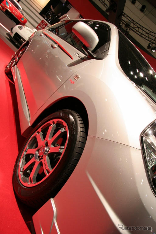 【東京オートサロン06】写真蔵…日産 ウイングロード