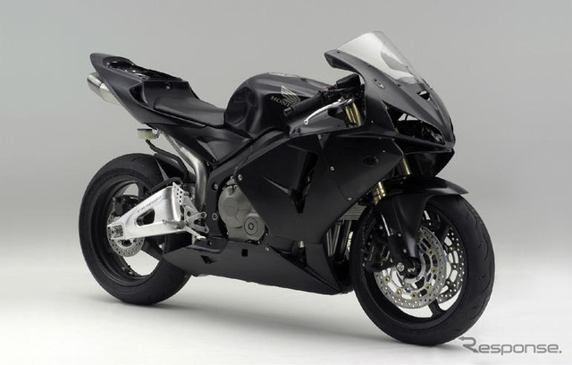 ホンダ CBR600RR レースベース車の2006年型モデル発売