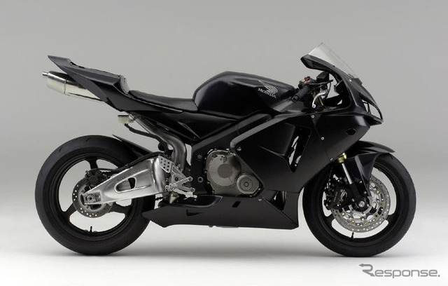 ホンダ CBR600RR レースベース車の2006年型モデル発売