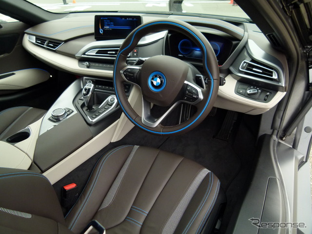 BMW i8