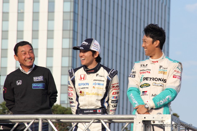モータースポーツジャパンに登場した中嶋悟監督（左）、中嶋大祐（中央）、中嶋一貴（右）