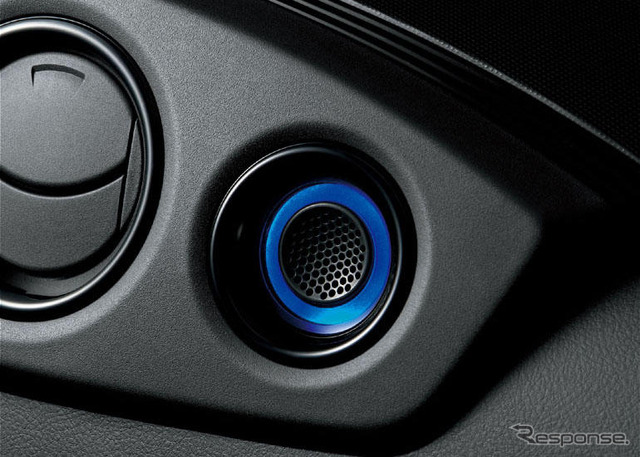 【トヨタ bB 新型発表】メーカー製デモカーのようなオーディオ