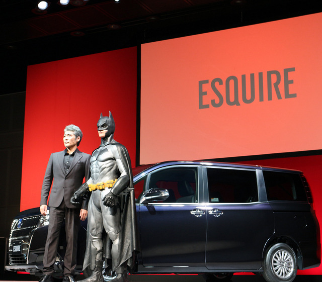 吉川晃司&バットマン/トヨタ新型車「ESQUIRE(エスクァイア)」記者発表会
