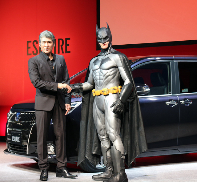 吉川晃司&バットマン/トヨタ新型車「ESQUIRE(エスクァイア)」記者発表会