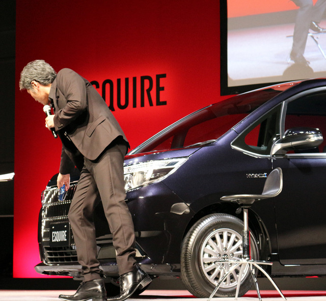 吉川晃司/トヨタ新型車「ESQUIRE(エスクァイア)」記者発表会