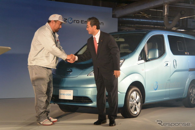 日産自動車 e-NV200 出荷式