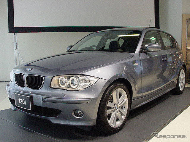 【メルセデスベンツ Bクラス 日本発表】ライバルはBMW1シリーズ
