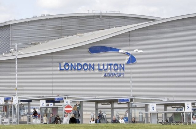 ロンドン・ルートン空港（1）