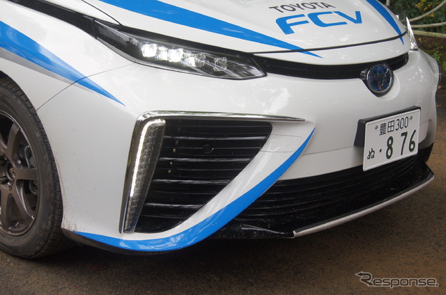 トヨタ FCV ラリー仕様(新城ラリー14)