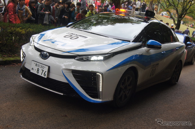 トヨタ FCV ラリー仕様(新城ラリー2014)