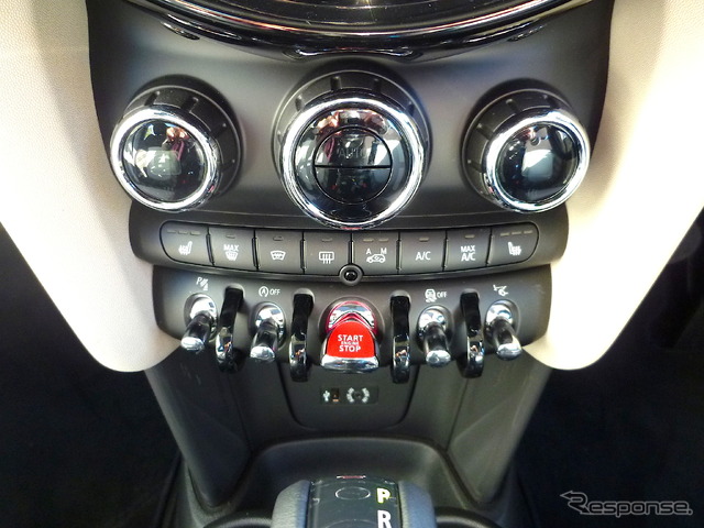 MINI ハッチバック 5ドア