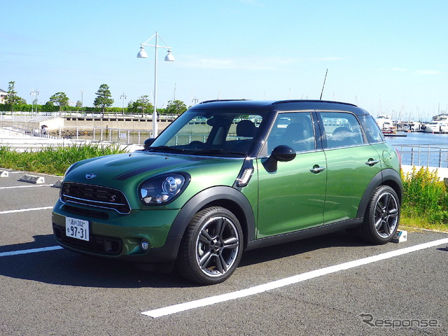 MINI クロスオーバーSD