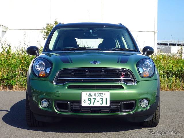 MINI クロスオーバーSD