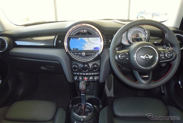 【MINI ハッチバック 5ドア 試乗】メリット満載、快適性優先ならノーマルなクーパーがお薦め…青山尚暉