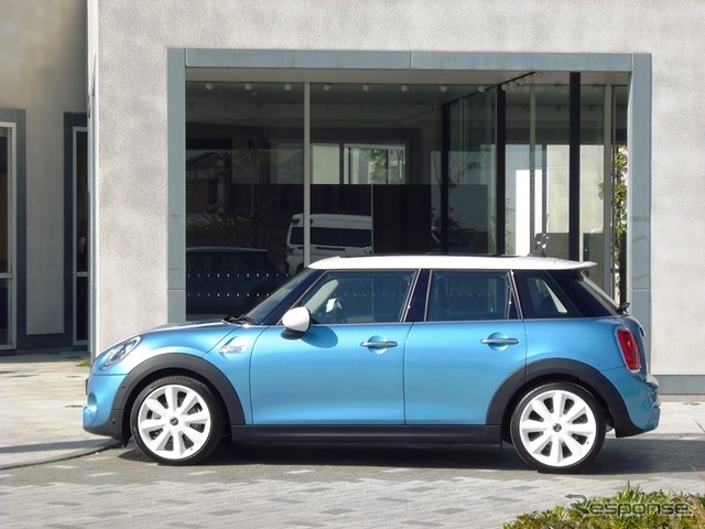 【MINI ハッチバック 5ドア 試乗】メリット満載、快適性優先ならノーマルなクーパーがお薦め…青山尚暉