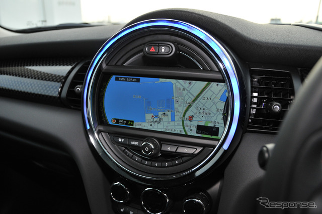 【MINI クーパーS 5ドア 試乗】使いやすいパッケージングとピーキーなハンドリング…諸星陽一