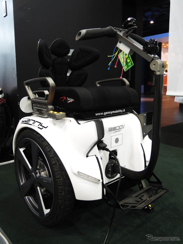 Genny Mobility(スイス)の2輪車椅子『Genny 2.0』