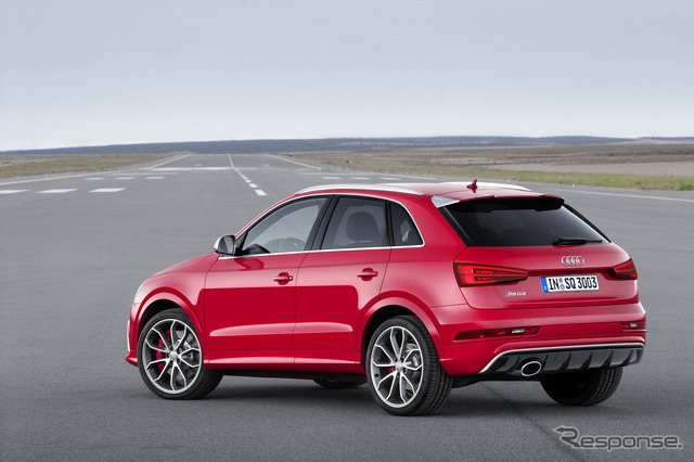 アウディ RS Q3 改良新型