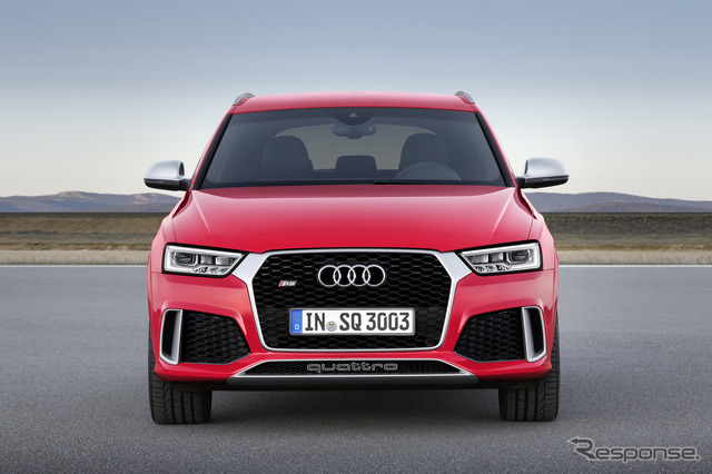アウディ RS Q3 改良新型