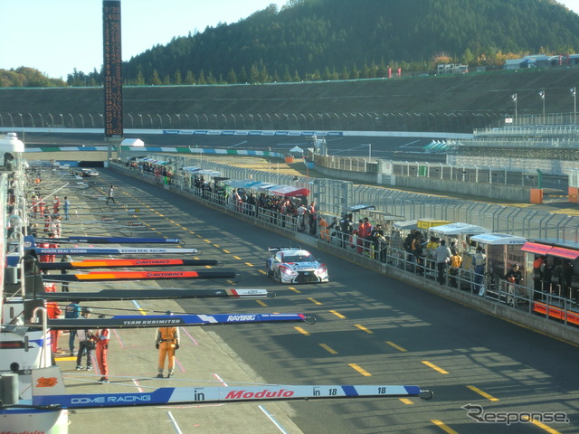 予選前日のテスト走行はドライコンディションに恵まれた。