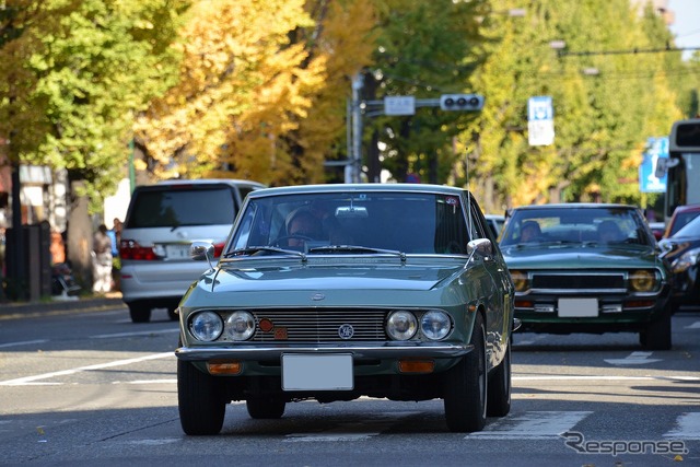 八王子いちょう祭りで200台のクラシックカーがパレード