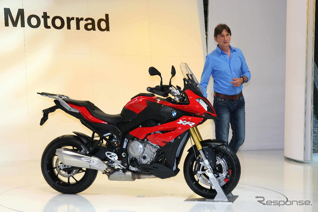 BMW S1000XRとエドガー・ハインリッヒ氏