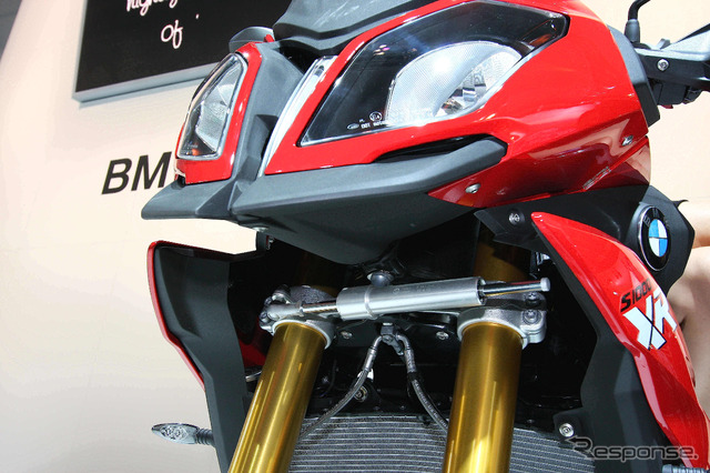 BMW S1000XR