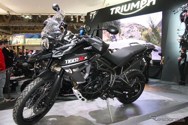 トライアンフ タイガー800 XCx(ミラノショー14)