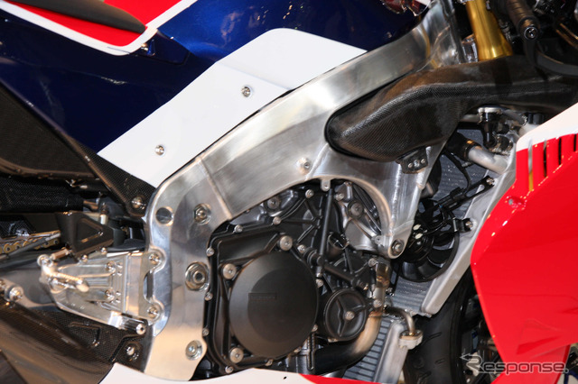 ホンダ RC213V-S(ミラノショー14)