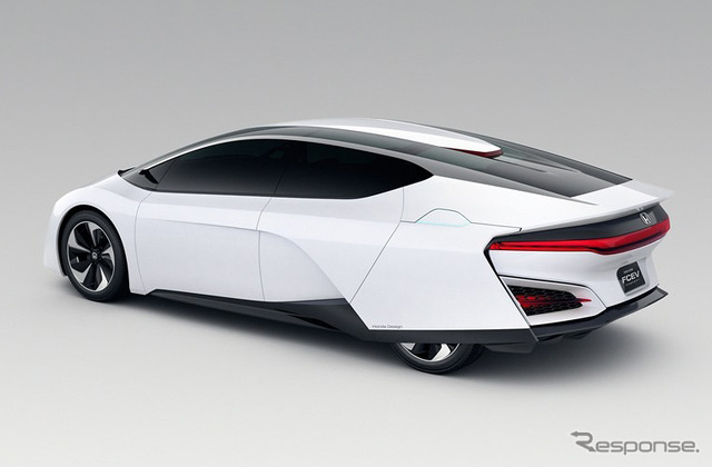 ホンダ FCEVコンセプトLAオートショー13で公開されたホンダ FCEVコンセプト