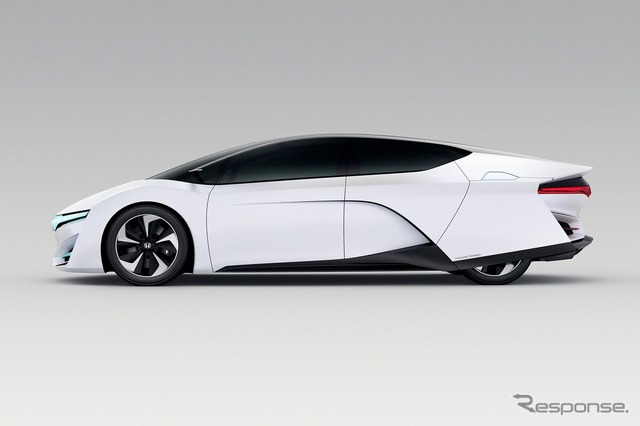 ホンダ FCEVコンセプトLAオートショー13で公開されたホンダ FCEVコンセプト